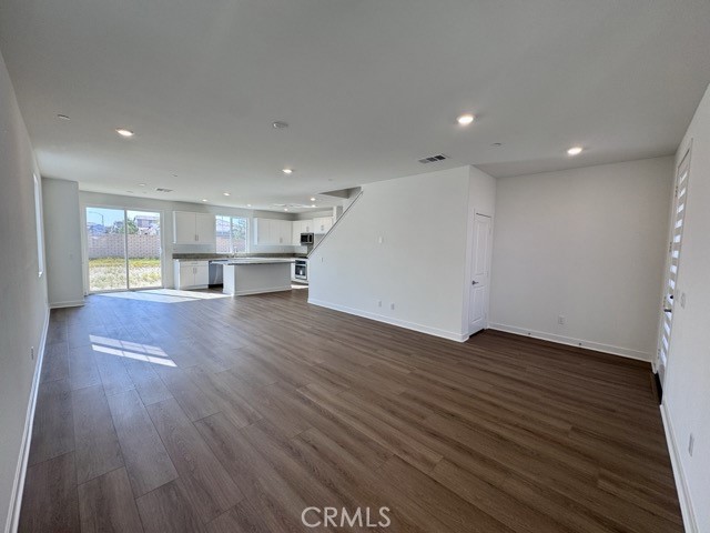 30769 Valley, Menifee CA: https://media.crmls.org/medias/fcebfe80-7b5b-4e06-b41a-720a124f16f0.jpg
