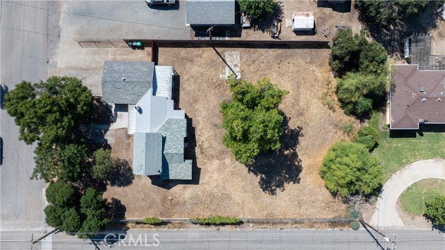 30985 Reservoir Avenue, Nuevo CA: https://media.crmls.org/medias/fcec9257-d316-43ae-9db8-9092dc323f7a.jpg