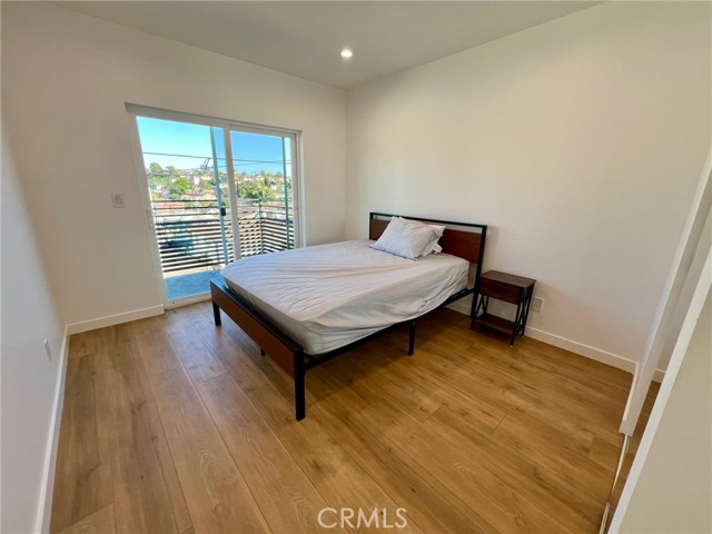 Detail Gallery Image 30 of 45 For 654 Penrith, Los Angeles,  CA 90023 - 6 Beds | 5 Baths