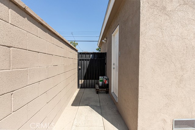 Side of garage - access to alley