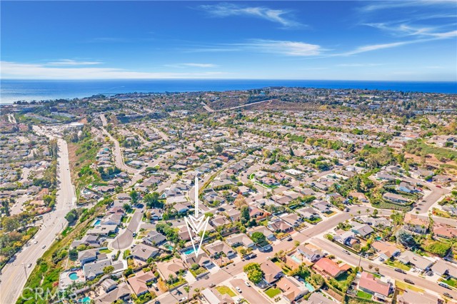 Detail Gallery Image 8 of 37 For 25402 Westborne Dr, Dana Point,  CA 92629 - 4 Beds | 3 Baths