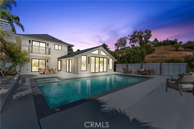 29951 Morongo Pl, Laguna Niguel CA: https://media.crmls.org/medias/fcedb49b-2e9e-4f6c-8534-9ada02aef418.jpg