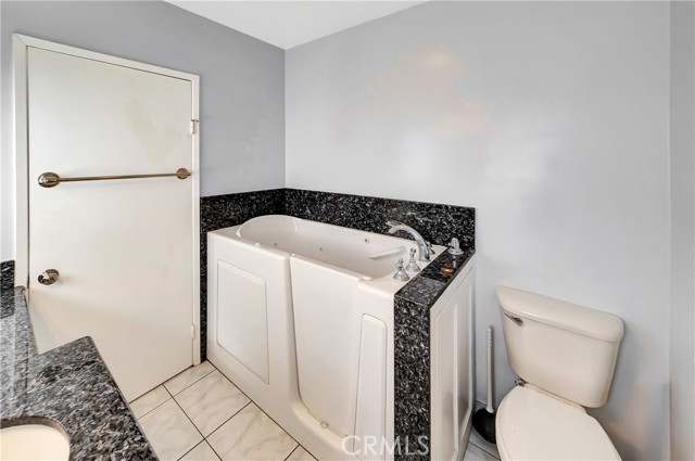 661 W 26th Street, San Pedro CA: https://media.crmls.org/medias/fcee50d3-369a-4f2a-81a9-1542441a891e.jpg