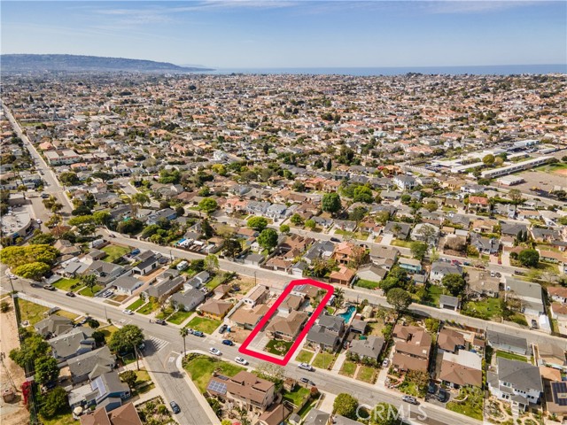 3003 Johnston Avenue, Redondo Beach, California 90278, 3 Bedrooms Bedrooms, ,2 BathroomsBathrooms,Residential,Sold,Johnston,SB22044317