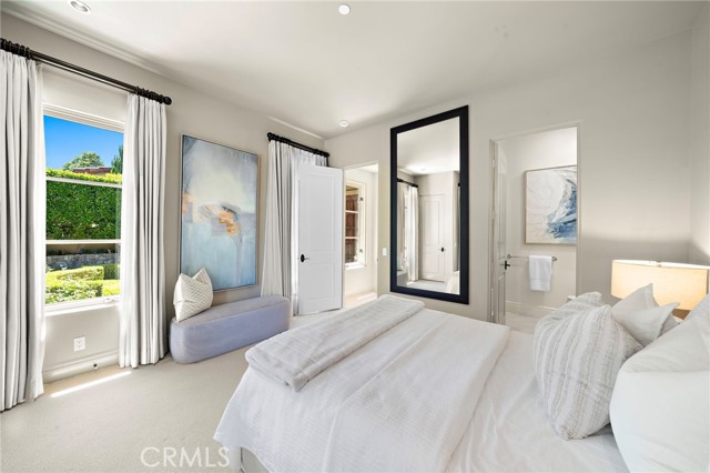 39 Sarteano Dr., Newport Coast CA: https://media.crmls.org/medias/fcef0ee4-6dac-4637-86a8-4099badd2bca.jpg