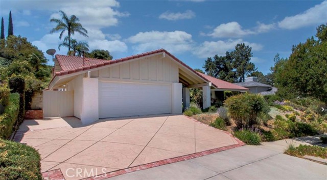 Front Image Thumbnail for CRSR26079835