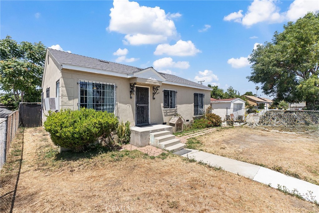 1445 W 155th Street