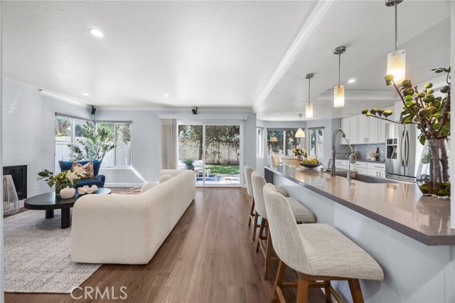 Detail Gallery Image 8 of 40 For 5 Cannes, Irvine,  CA 92614 - 5 Beds | 3 Baths