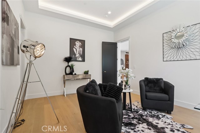 18200 Sheffield Lane, Porter Ranch CA: https://media.crmls.org/medias/fcf1ac24-d934-4a57-80d7-ee1e206378ca.jpg