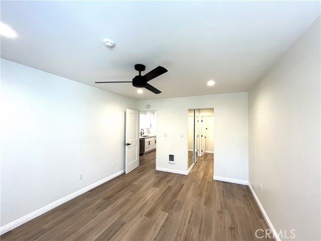 Detail Gallery Image 11 of 20 For 415 S Prospect Ave #123,  Redondo Beach,  CA 90277 - 2 Beds | 2 Baths