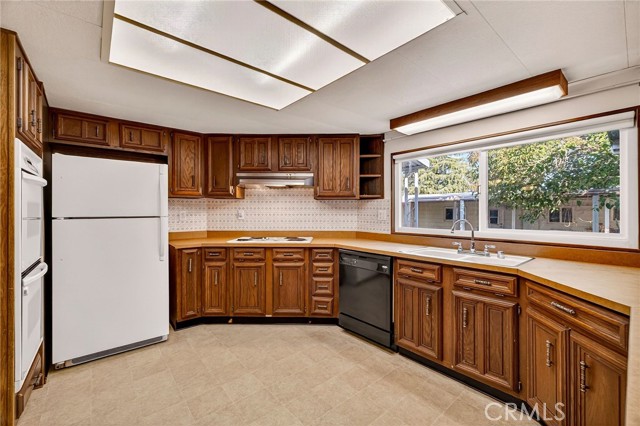 Detail Gallery Image 14 of 43 For 518 Silver Leaf, Oroville,  CA 95966 - 2 Beds | 2 Baths