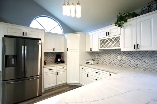 Detail Gallery Image 14 of 51 For 2804 Rippling Brook, Ontario,  CA 91761 - 3 Beds | 2/1 Baths