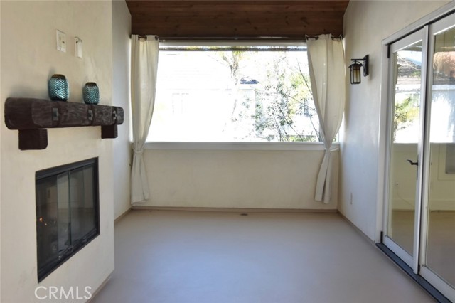 Detail Gallery Image 36 of 40 For 2521 2nd, Corona Del Mar,  CA 92625 - 3 Beds | 3 Baths