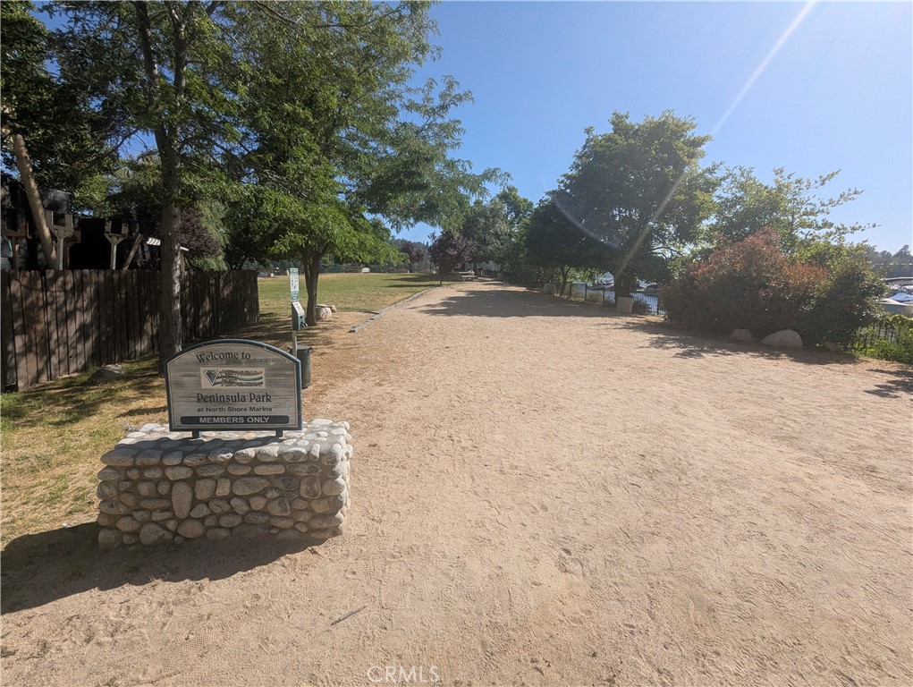 https://media.crmls.org/medias/fcf347e8-fd19-4b54-a4b7-9375402396b2.jpg?preset=X-Large