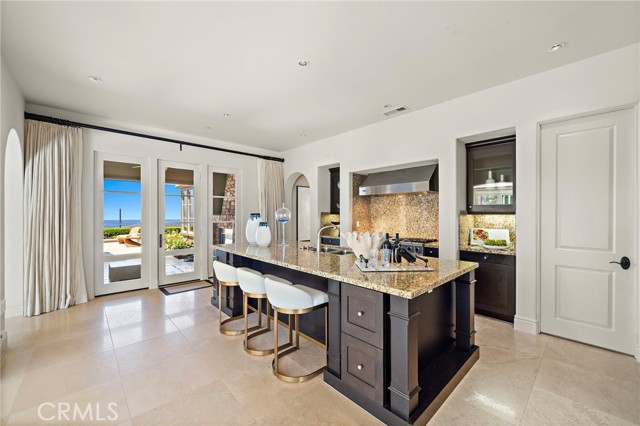 39 Sarteano Dr., Newport Coast CA: https://media.crmls.org/medias/fcf3cf6e-f932-419e-9c26-8469629a2883.jpg