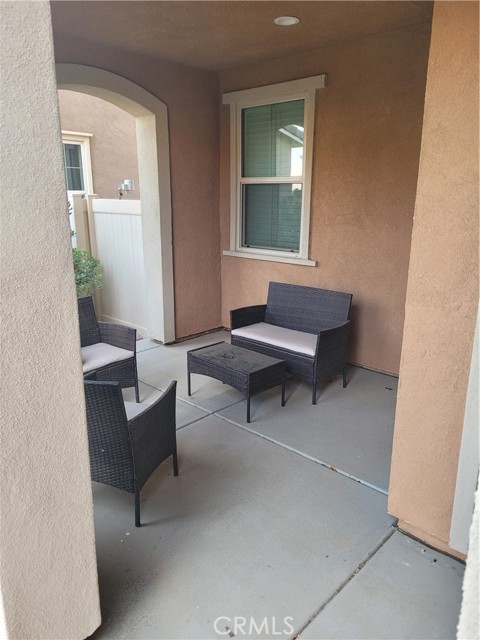 Detail Gallery Image 5 of 21 For 1410 Marble, Beaumont,  CA 92223 - 3 Beds | 2/1 Baths