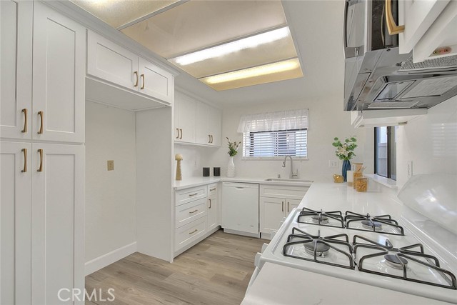 1540 Corte Hacienda, Upland CA: https://media.crmls.org/medias/fcf53a8a-e5a4-4aa2-9345-3c8e44276b8b.jpg