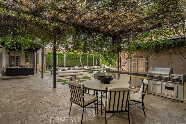 4816 Gloria Avenue photo 44
