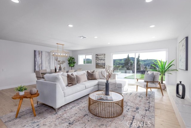 Detail Gallery Image 6 of 39 For 26002 Adamor Rd, Calabasas,  CA 91302 - 4 Beds | 2 Baths