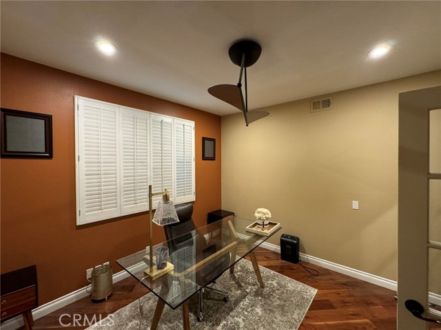 6 Lakeridge, Rancho Santa Margarita CA: https://media.crmls.org/medias/fcf66392-1e64-4889-bcd2-53a2c728b943.jpg