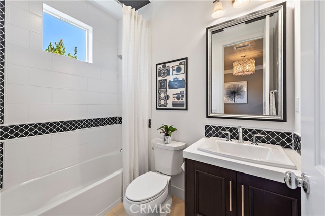Detail Gallery Image 36 of 52 For 50 Cooper, Lake Forest,  CA 92630 - 5 Beds | 5/1 Baths