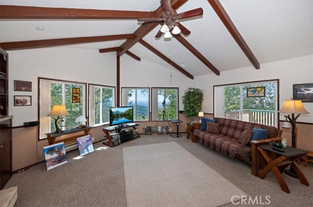 815 Chamois, Crestline, CA 92325