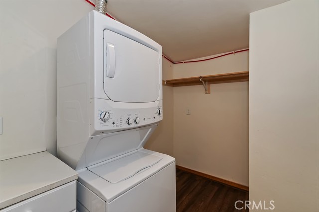 Detail Gallery Image 31 of 49 For 39234 N Shore Dr, Fawnskin,  CA 92333 - 2 Beds | 1/1 Baths