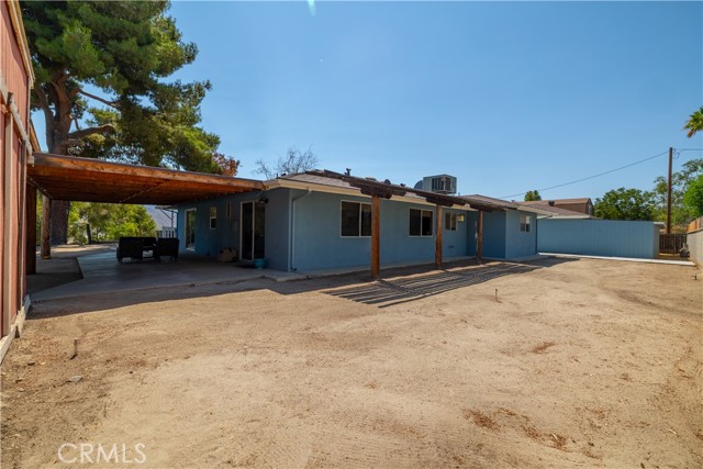 44718 Palm Avenue, Hemet CA: https://media.crmls.org/medias/fcf84356-46ff-4c34-a50a-9f7f71a7ef28.jpg