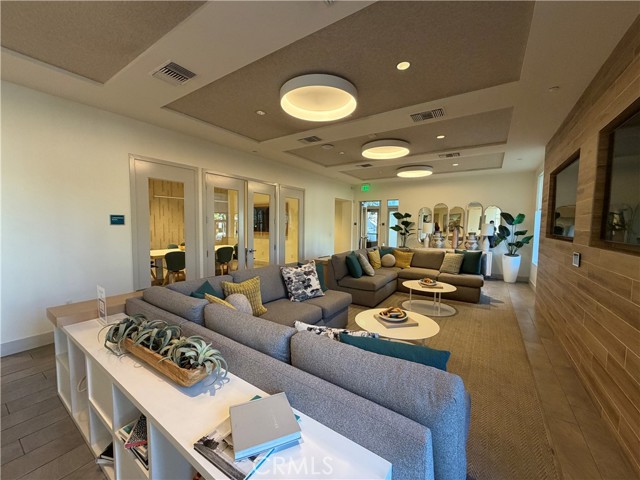 11053 Momentum Drive, Rancho Cucamonga CA: https://media.crmls.org/medias/fcf8b41a-e656-468a-a384-0825a2db609b.jpg