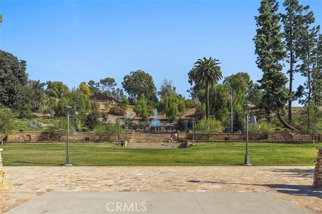 Detail Gallery Image 43 of 46 For 1360 G Shadow Ln #G,  Fullerton,  CA 92831 - 2 Beds | 2 Baths