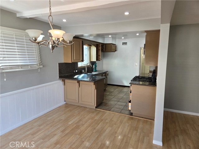 Detail Gallery Image 9 of 10 For 21223 E Tudor, Covina,  CA 91724 - 3 Beds | 2 Baths