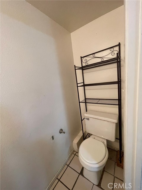 Detail Gallery Image 20 of 22 For 1575 S Reservoir St #H,  Pomona,  CA 91766 - 3 Beds | 3 Baths