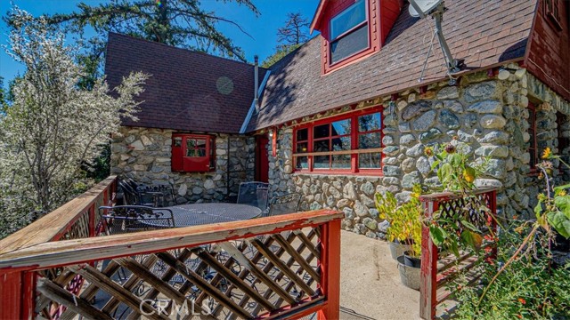 Detail Gallery Image 1 of 1 For 28 Glacier Point Tract, Mt Baldy,  CA 91759 - 3 Beds | 1 Baths