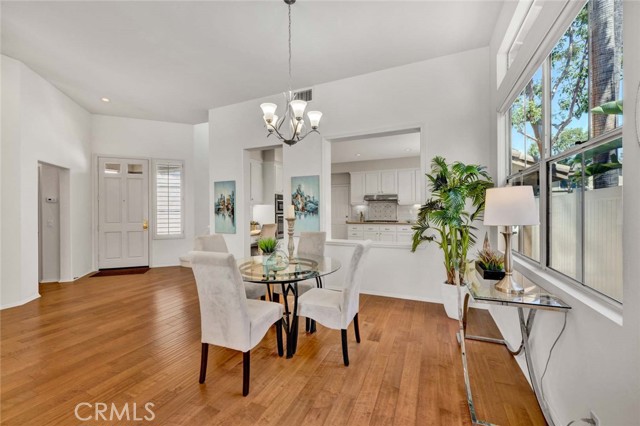 Detail Gallery Image 6 of 24 For 2516 Lewis Dr, Tustin,  CA 92782 - 3 Beds | 2/1 Baths