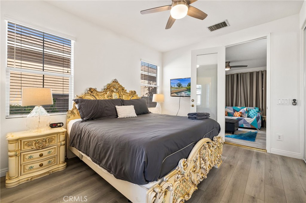 MLS #OC25249506 image #43