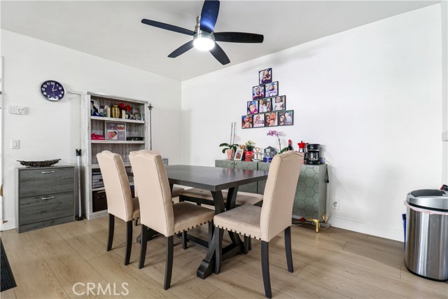 Detail Gallery Image 6 of 16 For 5700 Etiwanda, Tarzana,  CA 91356 - 3 Beds | 2 Baths