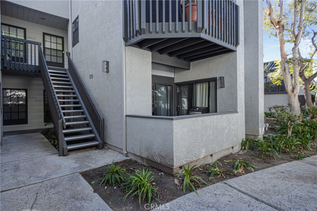 2534 W Macarthur Boulevard C, Santa Ana, CA 92704