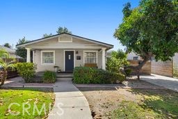 124 N Princeton Avenue, Fullerton CA: https://media.crmls.org/medias/fcfb40e2-e4b4-487d-a3c6-3ba326c8c566.jpg