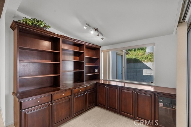 Detail Gallery Image 13 of 36 For 3760 Goodland Ave, Studio City,  CA 91604 - 4 Beds | 2 Baths