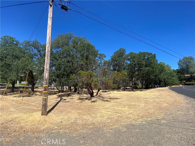 Detail Gallery Image 3 of 3 For 17902 Moon Hill Ct, Hidden Valley Lake,  CA 95467 - – Beds | – Baths