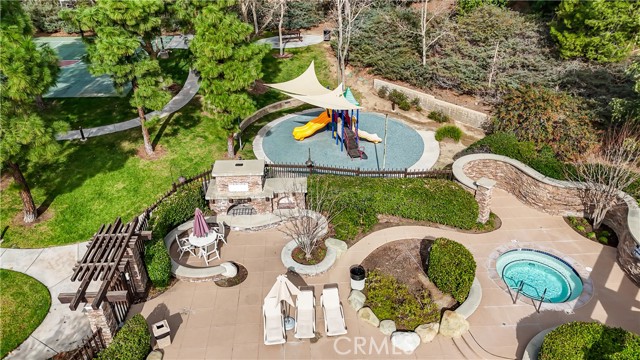 Detail Gallery Image 33 of 45 For 26502 Big Sur Dr, Valencia,  CA 91354 - 3 Beds | 3 Baths