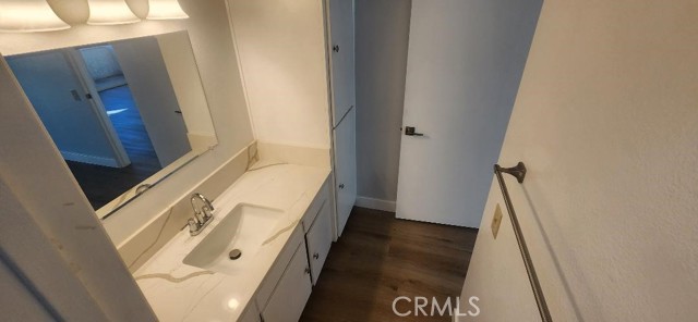 Detail Gallery Image 4 of 22 For 2811 S Fairview #B,  Santa Ana,  CA 92704 - 1 Beds | 1 Baths