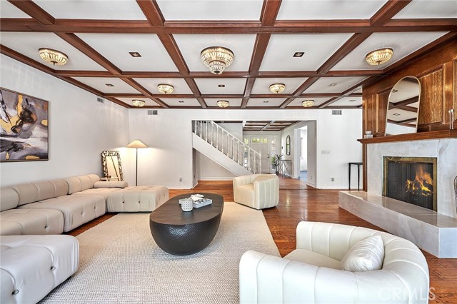 19324 Palomar Place, Tarzana (los Angeles), CA, 91356 19324 Palomar Place, Tarzana (los Angeles), CA, 91356