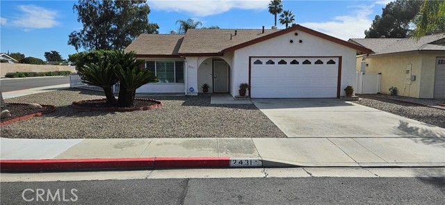 Detail Gallery Image 2 of 26 For 2431 El Rancho Cir, Hemet,  CA 92545 - 2 Beds | 2 Baths