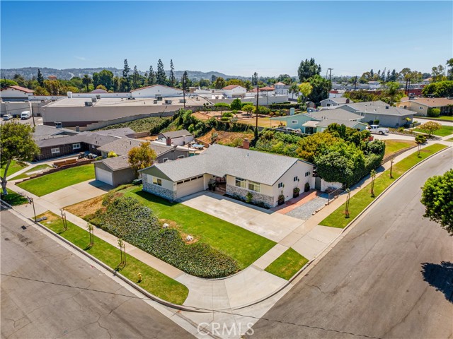 981 Russell Street, La Habra CA: https://media.crmls.org/medias/fcfe5d77-96af-4ebd-9727-7da0091c8d81.jpg