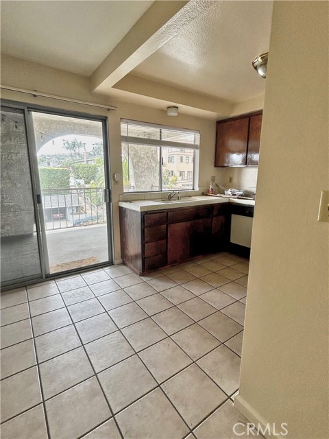 108 E AVENIDA SAN GABRIEL, San Clemente CA: https://media.crmls.org/medias/fcfe8b7a-37b4-4630-bd4a-8bc66cc0ef46.jpg