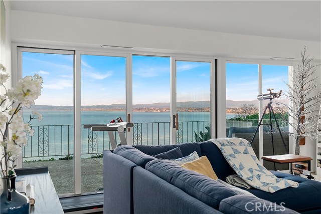 Detail Gallery Image 40 of 48 For 605 Palos Verdes Dr, Palos Verdes Estates,  CA 90274 - 4 Beds | 2/1 Baths