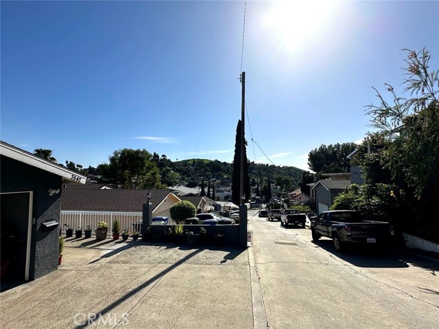 Detail Gallery Image 21 of 23 For 3542 Hillview, Los Angeles,  CA 90032 - 6 Beds | 3/1 Baths