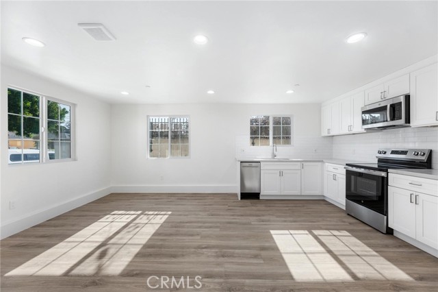 Detail Gallery Image 24 of 48 For 496 E 52nd, Long Beach,  CA 90805 - – Beds | – Baths