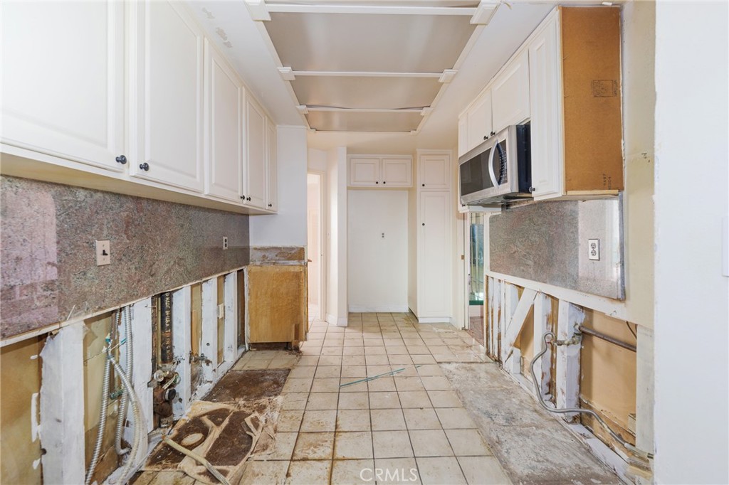 MLS #OC25244948 image #9